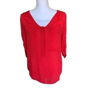 Anthropologie Maeve Top Size XSmall Red Tab Roll 3/4 Sleeve Hi Lo Hemline